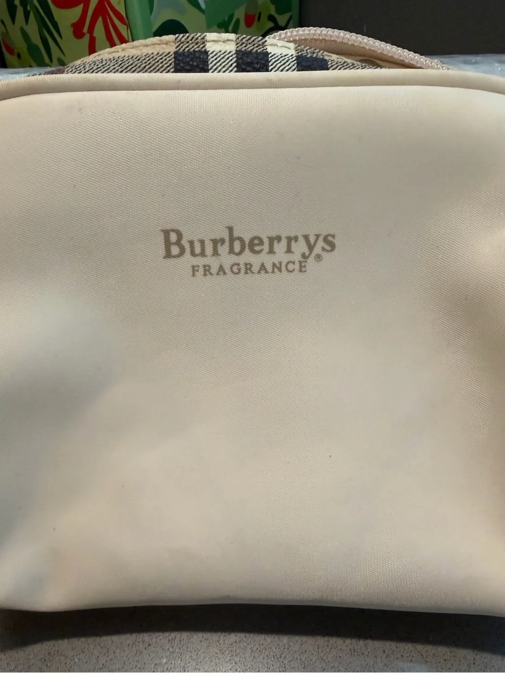 Burberrys Beige & Nova Check Cosmetic Pouch